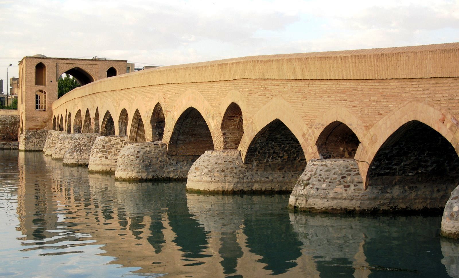 بناهای تاریخی اصفهان