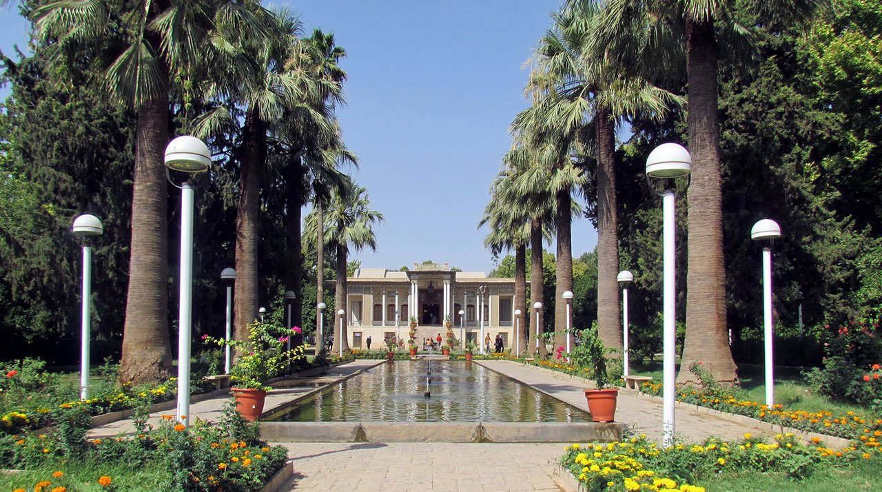 گردشگری ایران- گردشگری شیراز- باغ ایرانی- باغ عفیف آباد شیراز- شیراز