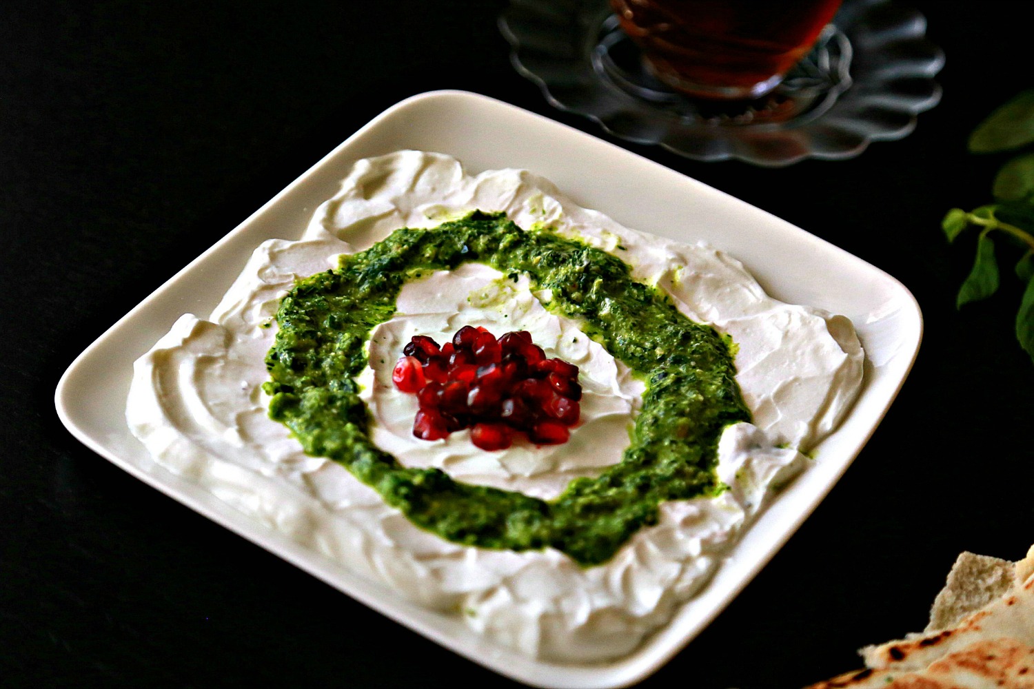 صبخانه عربی - لبنه با نعناع
