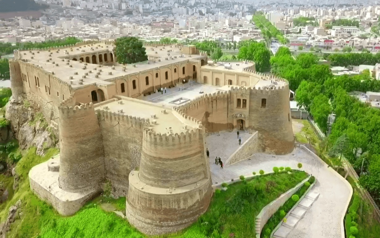 قلعه فلک الافلاک لرستان