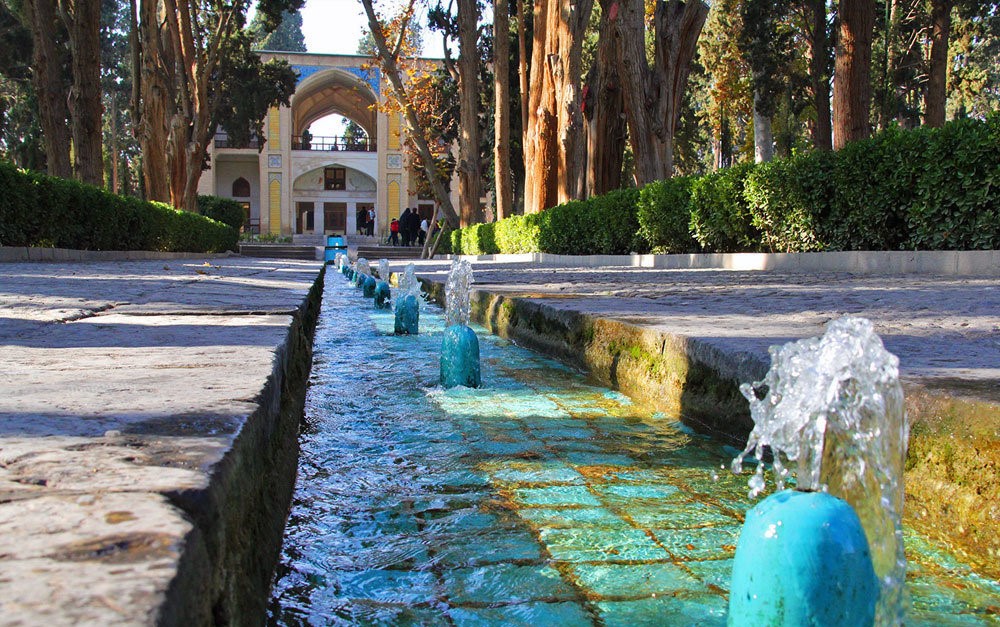 نمایی از باغ فین کاشان