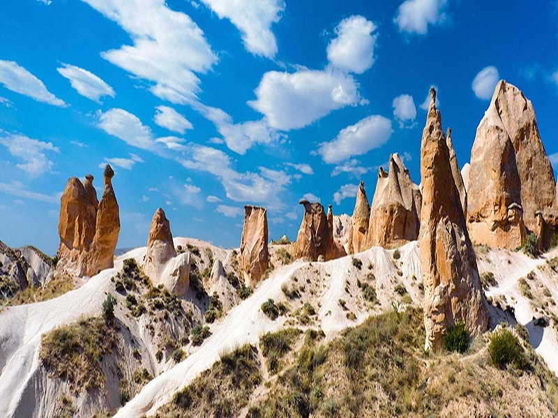devrent-cappadocia-imagination-valley-turkey