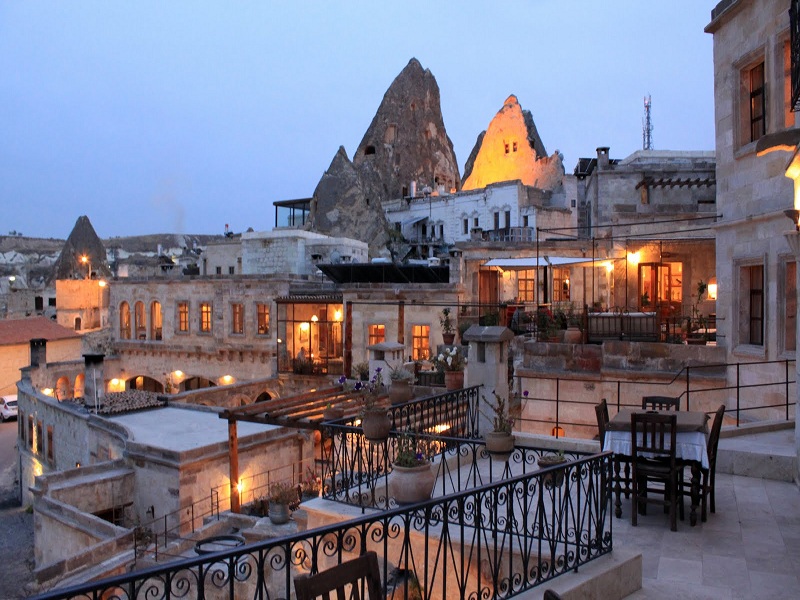 sulyan cave hotel